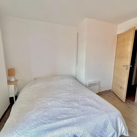 Centre Apartment *